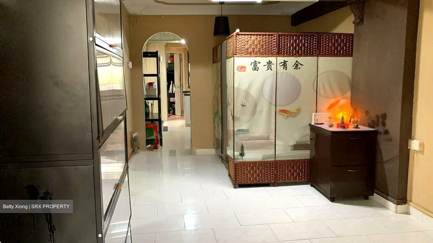 Blk 4 Bedok South Avenue 1 (Bedok), HDB 3 Rooms #559728361